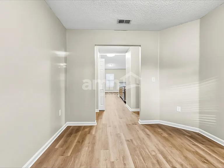 2842 Taylor Hill Dr — Photo 7