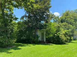 4230 Woodlawn Ave, Beaumont, TX 77703