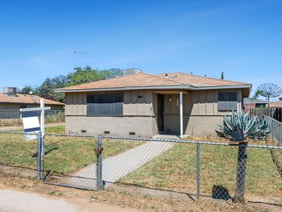 1407 E Church Ave, Fresno, CA, 93706
