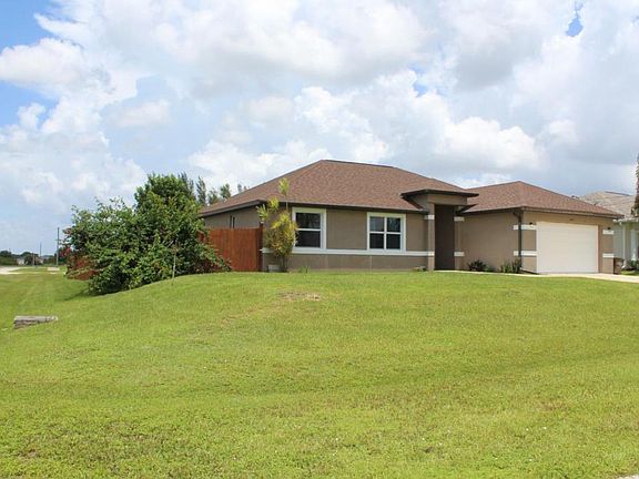 3rd image of 1300 NW 20th Ct