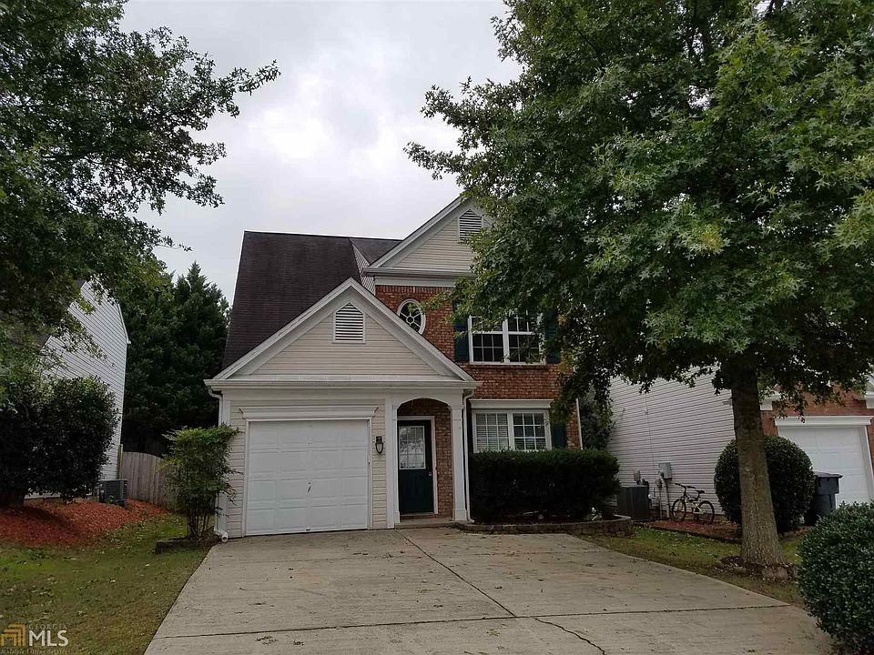 1st image of 2704 Regent Walk Dr