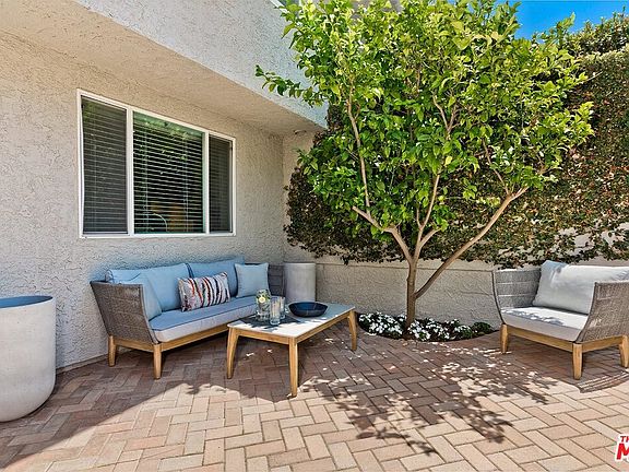 3rd image of 2468 Angelo Dr