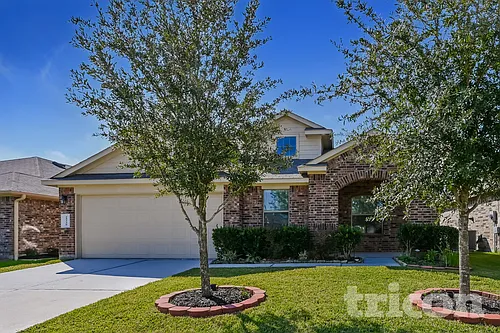 23319 Dukes Run Dr Photo 1