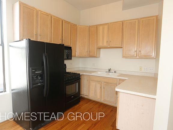 3rd image of 729 W Grand Ave APT 3F