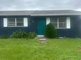 4378 Broadway St, Lake Worth, FL