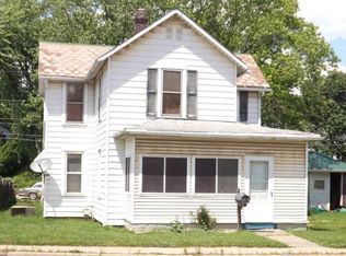 1028 W Hunter St, Logan, OH 43138