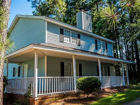 2nd image of 110 Country Town Dr