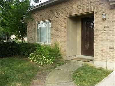 4th image of 4939 Foxdale Dr