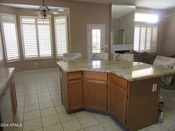 5th image of 1661 E FIRESTONE Court