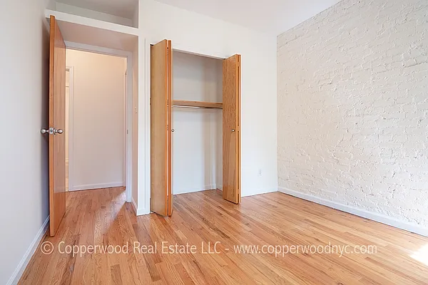 Rented by Copperwood Real Estate | media 7