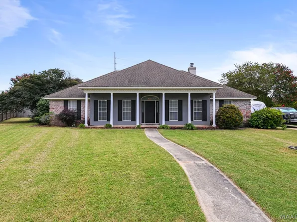 1806 Hampstead Ct, Prattville, AL 36066