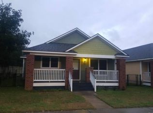 2161 Elgin St, Savannah, GA 31404