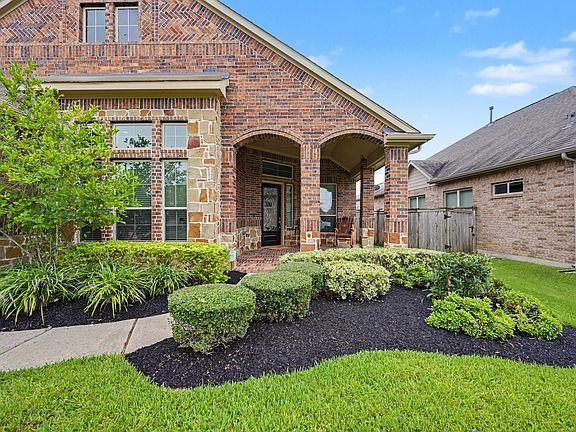 2nd image of 31127 Yellow Dawn Ln