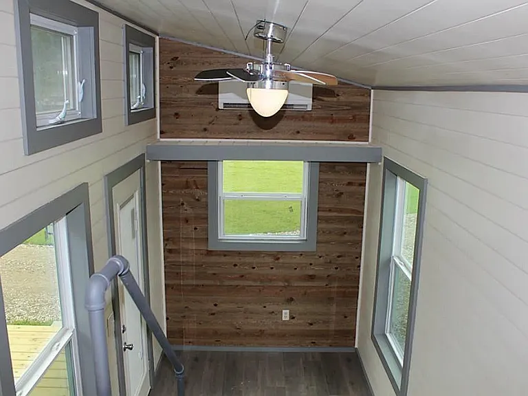3425 Southwestern Rd — Photo 9