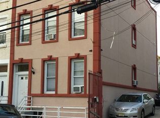 64 Zabriskie St APT 3, Jersey City, NJ 07307