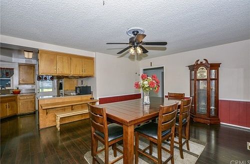 4th image of 5645 N Edgemont Dr