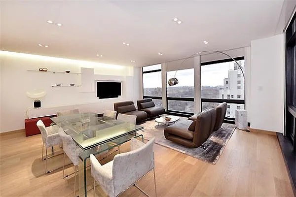 Rented by Domus Realty | media 1