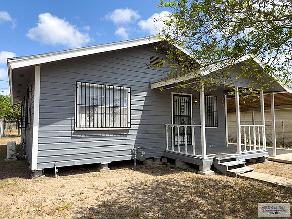3rd image of 1909 Rosedal Dr