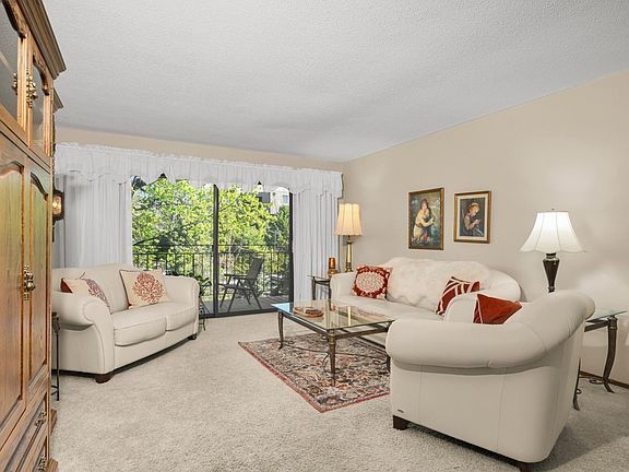 5th image of 4120 Parklawn Ave APT 222