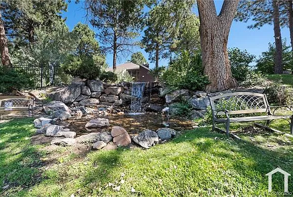3 bed, 1138 sqft, $2,600 — Photo 2