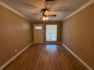 2133 Edwin St, Fort Worth, TX 76110