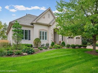 1013 Ridgeview Dr, Barrington, IL 60010