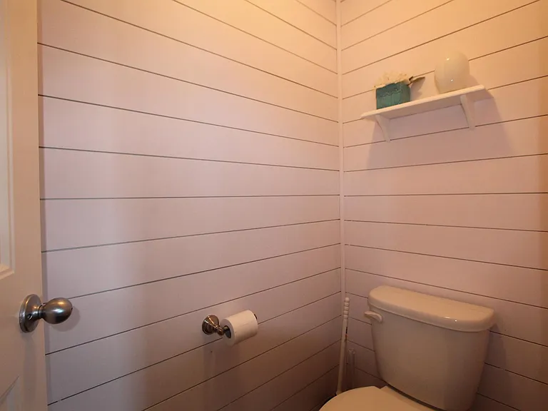 1252 Oxford Village Cv — Photo 18