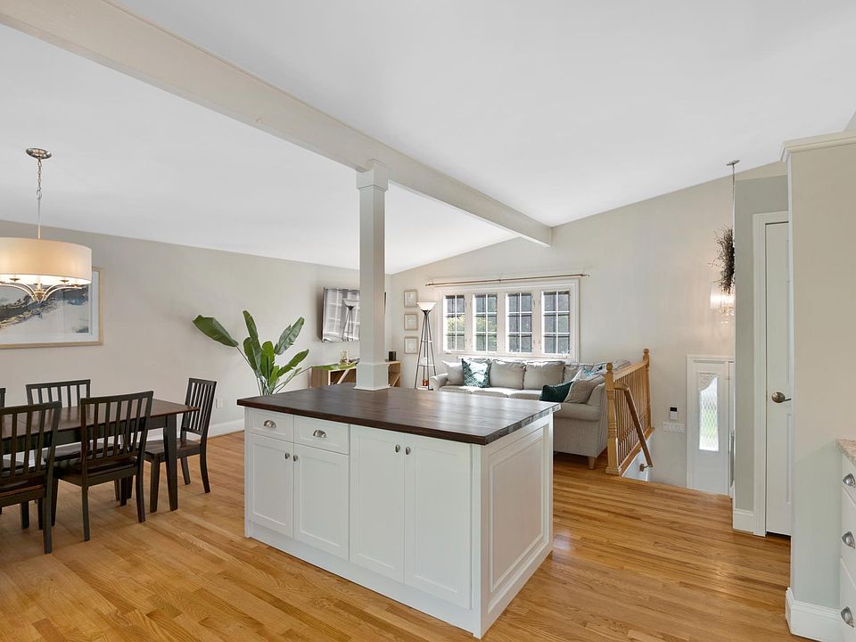 10 London Ct, Old Saybrook, CT 06475 Zillow