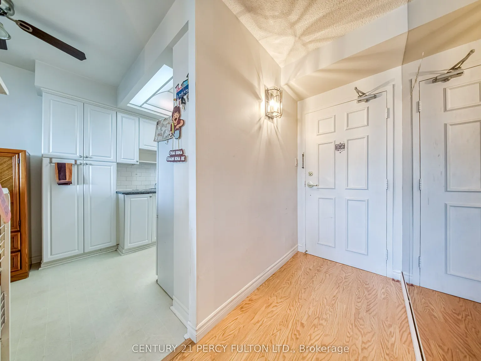 3 bed, $2,600 — Photo 4