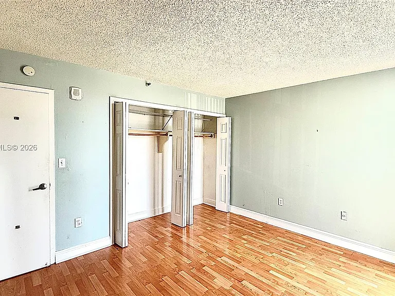 1035 West Ave #306 — Photo 10