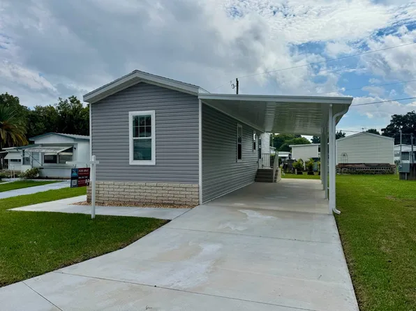 956 N Colonial Cir, Daytona Beach, FL 32117