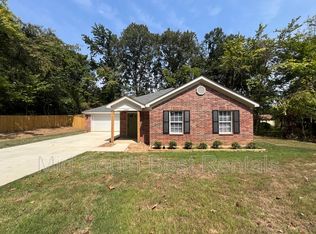 2064 Collier Rd, Memphis, TN 38127