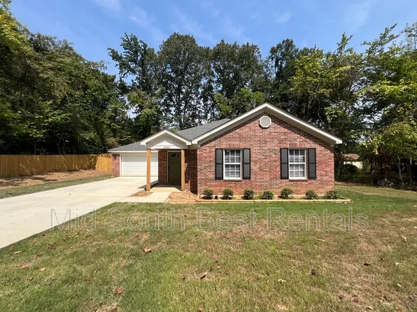 2064 Collier Rd, Memphis, TN 38127