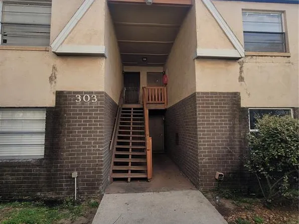 303 E Whitehall Ct APT C, Tampa, FL 33604