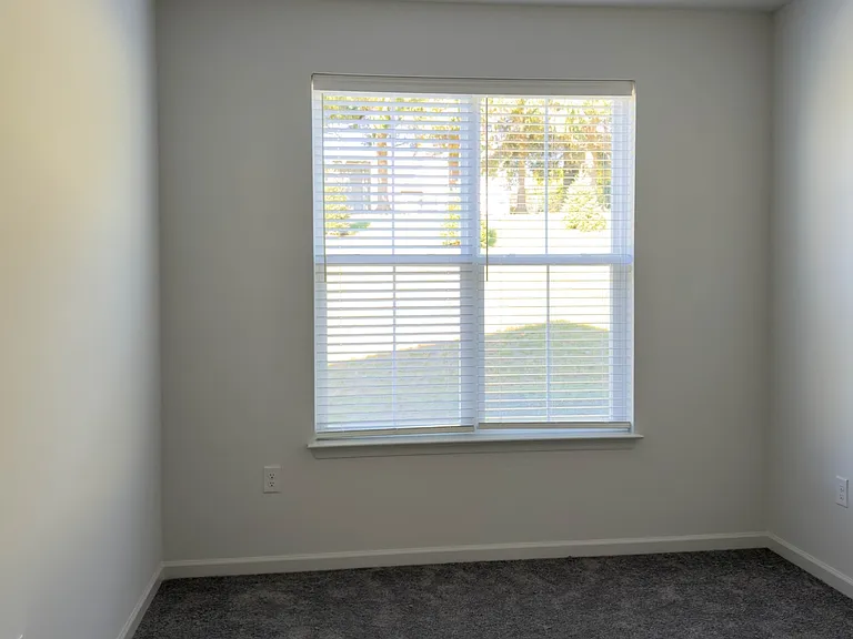 Briar Ridge Commons — Photo 39