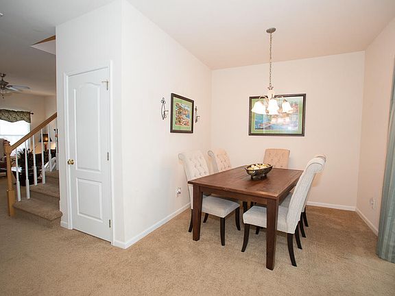 5th image of 108 Broad River Dr