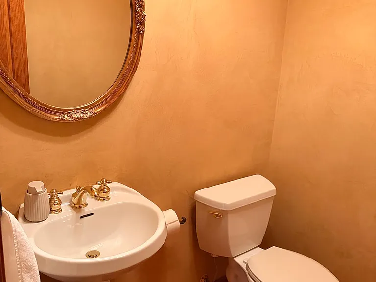 17133 Kerry Ave — Photo 9
