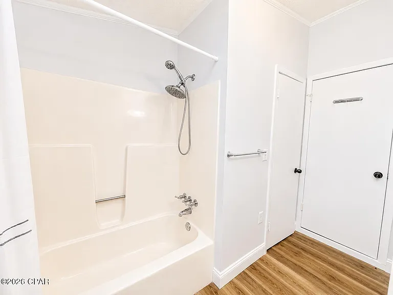 208 El Prado Pl — Photo 12