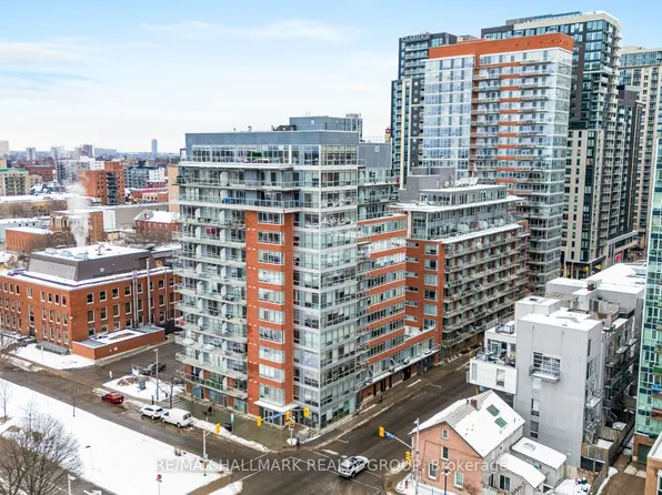 180 York St #903, Ottawa, ON K1N 1J6