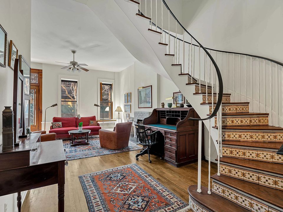 1st image of 149 W 93rd St APT 2