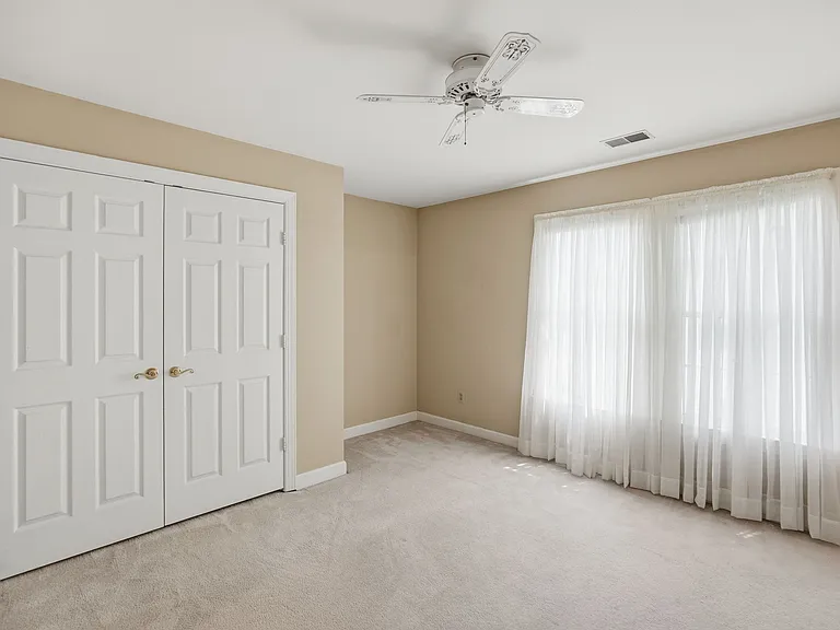 10417 Snow Point Dr — Photo 17