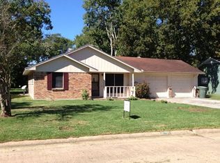 8095 Homer Dr, Beaumont, TX 77708