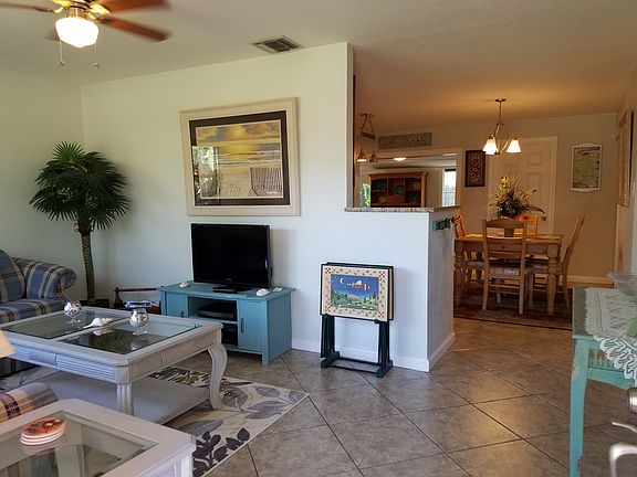 3rd image of 2655 Trammel Ave