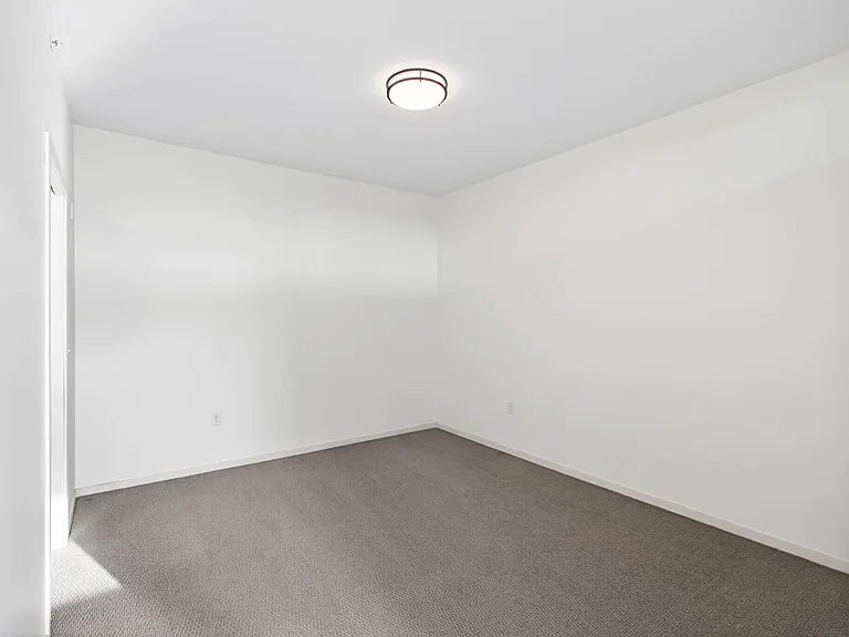 The Flats at West End — Photo 132