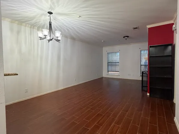 4510 Druid Ln #207, Dallas, TX 75205