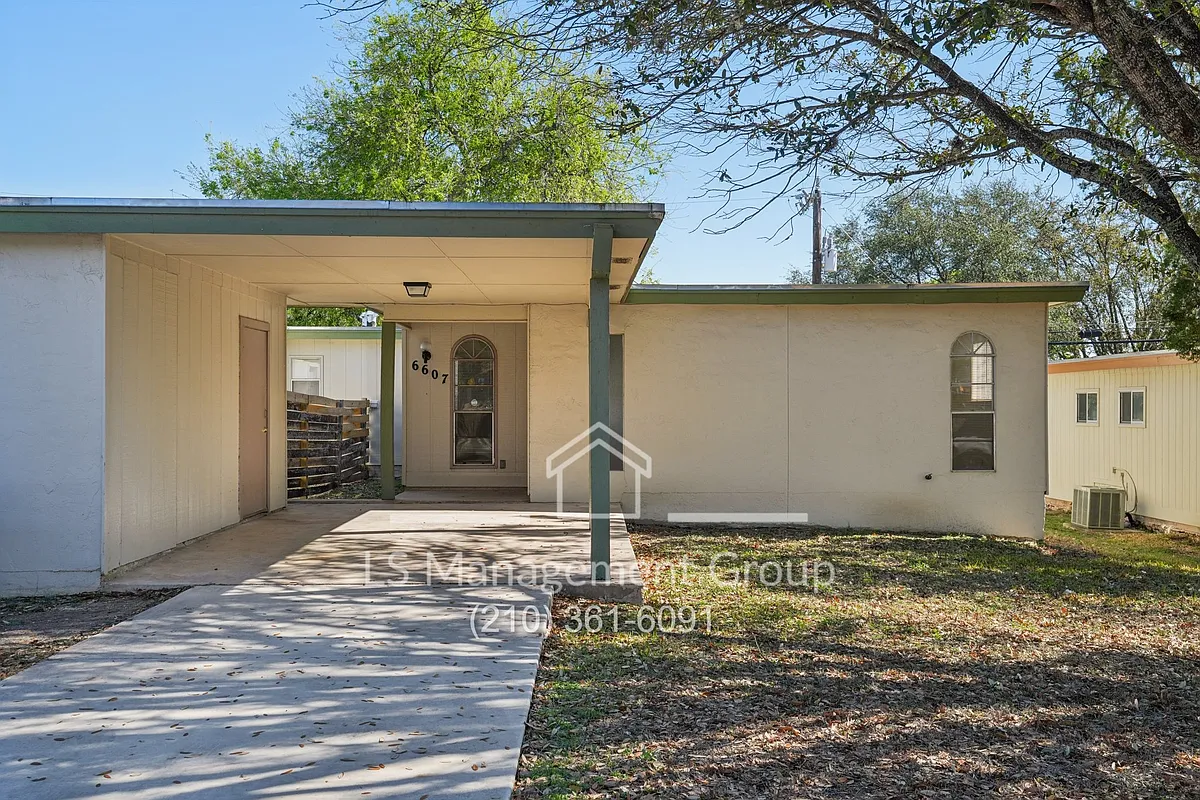 Building Photo - 6607 Cherryleaf St #6607