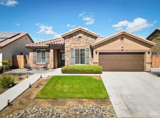 5832 Empress Tree Dr, Bakersfield, CA 93313