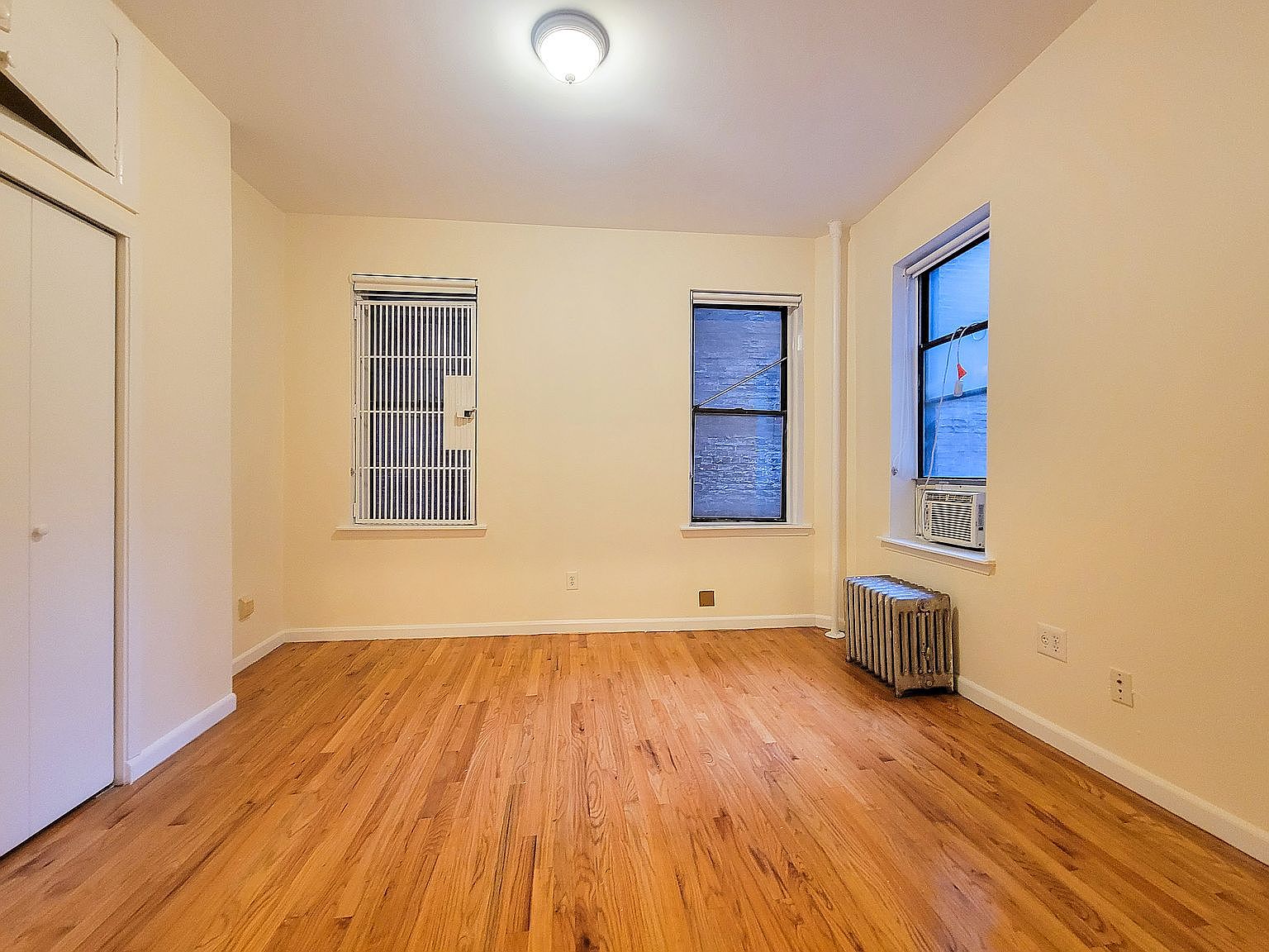 172 W 77th St APT 3D, New York, NY 10024 | Zillow