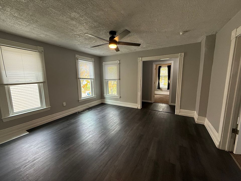 1st image of 37 Weld St Unit B