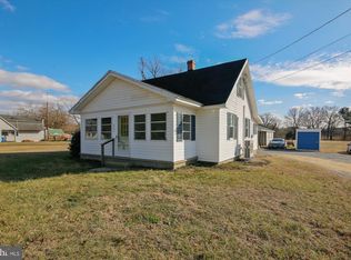 702 Camp Rd, Denton, MD 21629